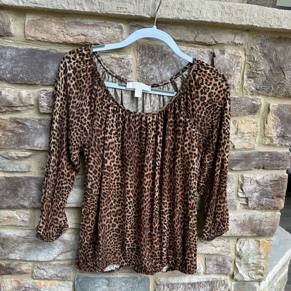 Ladies Michael Kora Leopard Elastic bottom top size L
